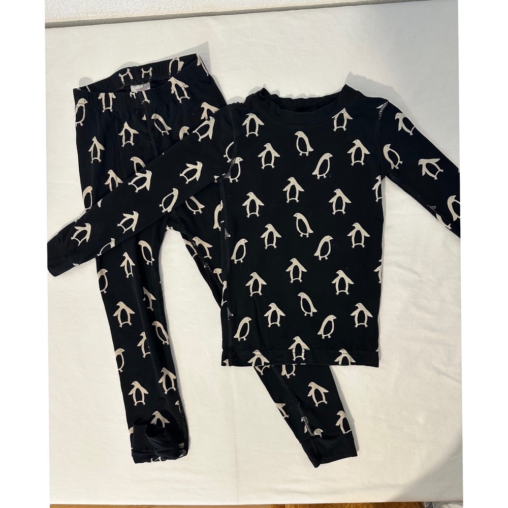Hanna Andersson Kids Penguin Pajama Set Black Tencel Size 4 Top 5 Bottom
